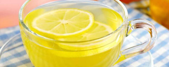 檸檬蜂蜜水喝的好處 檸檬蜂蜜水有什麼好處