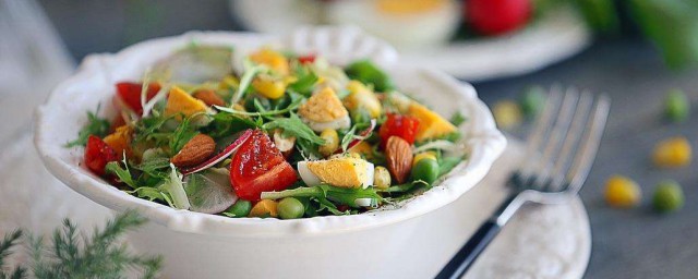 輕食蔬果沙拉做法 輕食蔬菜沙拉的做法步驟