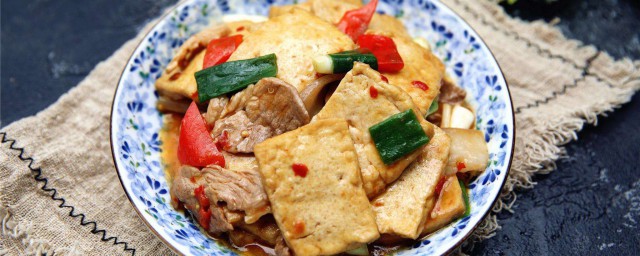 豆腐是怎麼做好吃的 紅燒傢常豆腐的做法