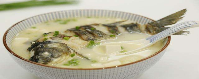 鯽魚湯怎麼做好喝 好喝的鯽魚湯做法介紹