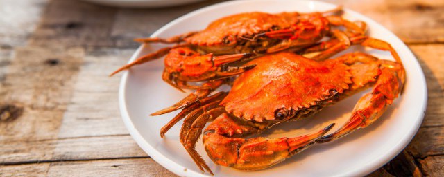 吃大螃蟹海鮮要註意什麼 吃螃蟹等海鮮的禁忌