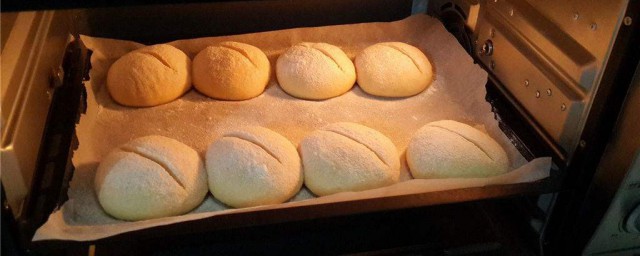 烤箱面包的做法 烤箱面包的做法介紹