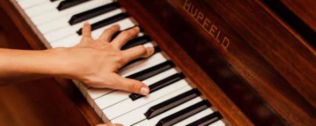 好聽的鋼琴曲有哪些 好聽的著名的鋼琴曲介紹