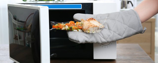 微波爐烤魷魚 微波爐烤魷魚的做法