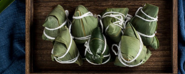 糯米粽的做法 糯米粽最傢常的做法分享