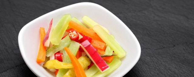 如何自制酸菜 這個制作方法最簡單
