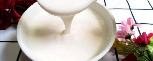 怎樣自制酸奶 電飯煲也能制作的酸奶