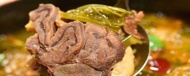 酸菜牛肉火鍋的做法 酸菜牛肉火鍋的做法簡述