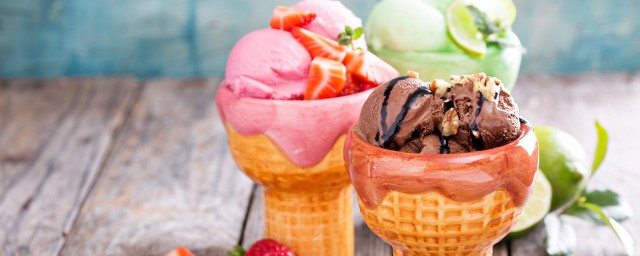 酸奶冰淇淋的做法 這樣做最簡單