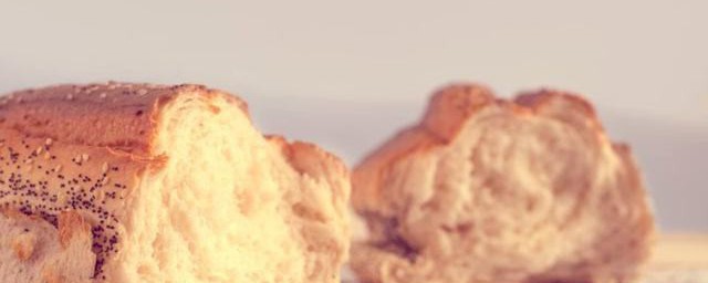 如何正確的選擇全麥面包 選擇全麥面包的方法