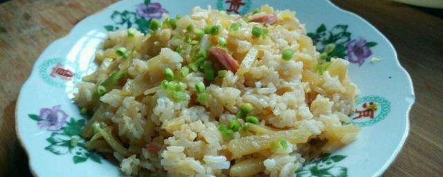 土豆炒米飯做法 做土豆炒米飯的方法