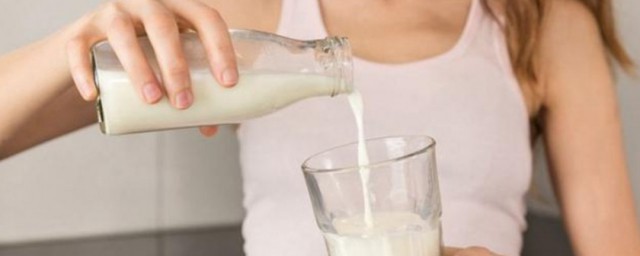 酸奶和牛奶的營養區別 酸奶和牛奶誰更營養