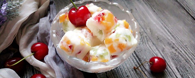 酸奶凍成冰還能吃嗎 酸奶凍成冰塊也是可以吃的