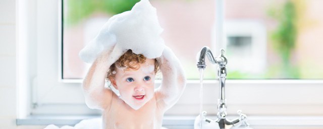 沐浴露適合什麼皮膚 怎麼選擇適合自己膚質的沐浴露
