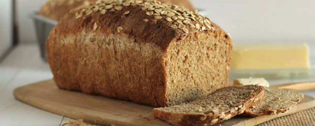 吃全麥面包能減肥嗎 正確食用全麥面包能減肥
