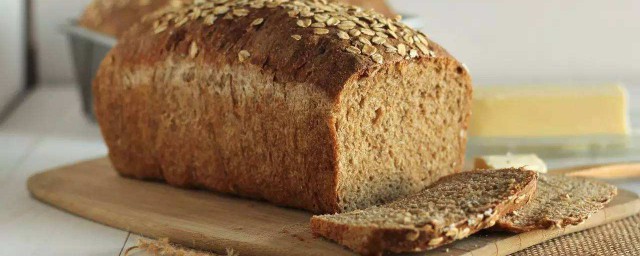 全麥面包怎麼做 全麥面包的制作方法