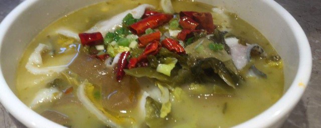 鯽魚酸菜湯的做法 具體怎麼做
