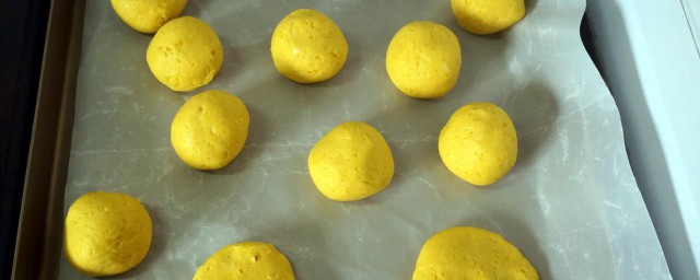 南瓜餅的簡單做法 南瓜餅的特點是什麼