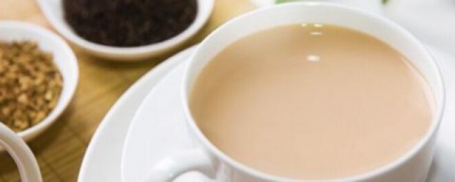 奶茶制作簡單方法 在傢自制奶茶