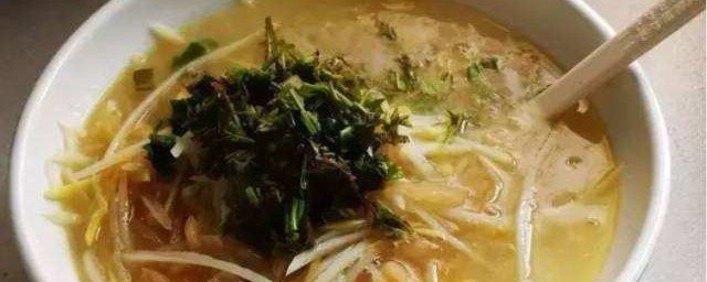 東北酸菜土豆湯的做法 東北酸菜土豆湯的做法介紹