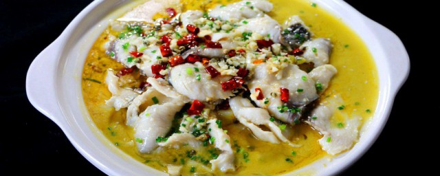 金湯酸菜魚的做法 金湯酸菜魚的做法介紹