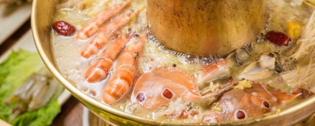 東北酸菜海鮮鍋的做法 方法教給你