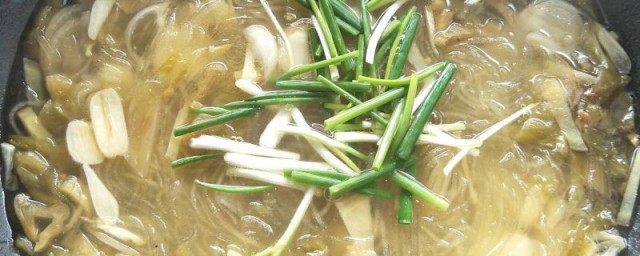 酸菜粉條湯的做法 酸菜粉條湯的做法介紹