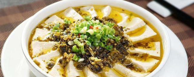東北酸菜燉豆腐 做酸菜燉豆腐的方法