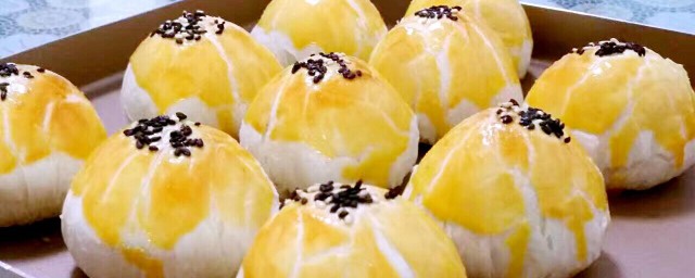 蛋黃酥怎麼做好吃 蛋黃酥的簡單做法
