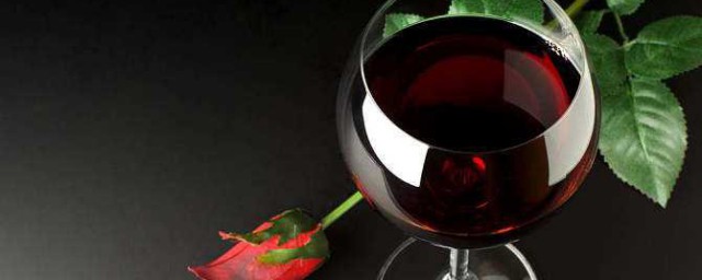 紅酒對女人的好處 紅酒對女人的功效介紹