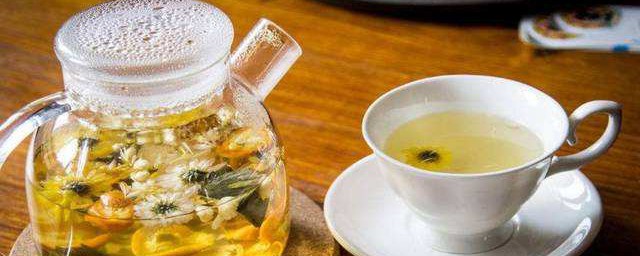 菊花茶的作用和功效 菊花茶對人體的好處