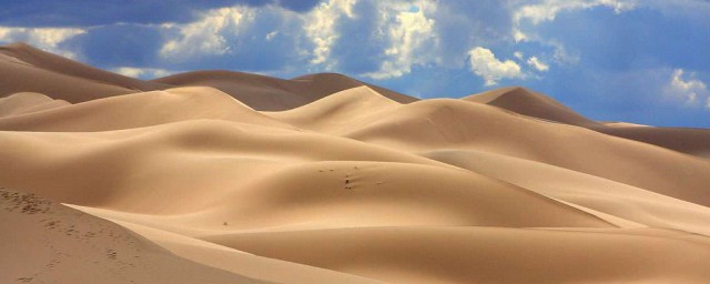 戈壁沙漠是哪裡 關於戈壁沙漠的簡介