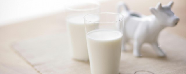 過期牛奶的11個妙用 過期牛奶大變身11大妙用變廢為寶