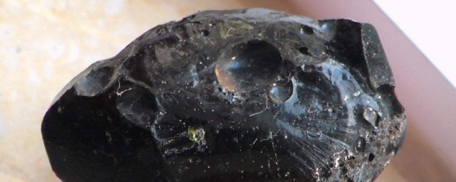 隕石鑒定方法 隕石如何鑒定
