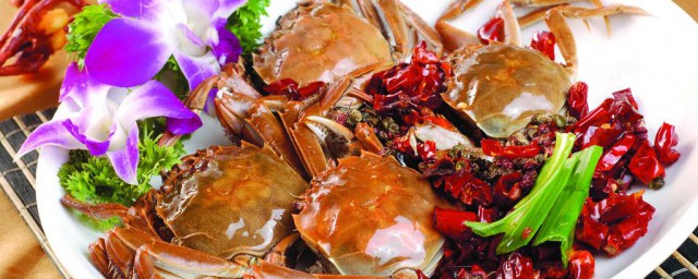 螃蟹吃什麼食物好養活 飼養的時候要註意什麼
