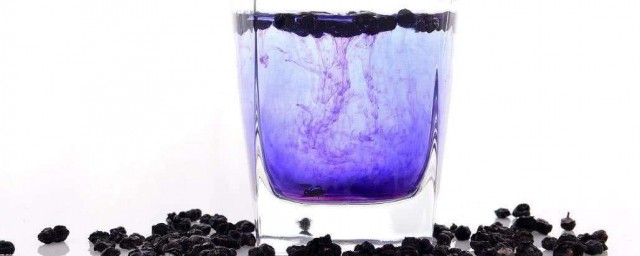黑枸杞泡水一次放幾粒 黑枸杞泡水喝有什麼作用