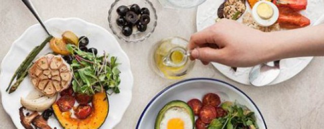 為什麼減肥不建議吃蛋黃 減肥不能吃什麼