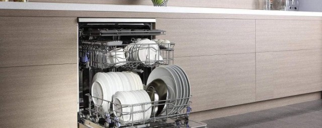 怎樣選購洗碗機 如何選購洗碗機