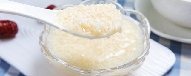 米酒很濃怎麼處理 米酒發酵過度酒味過於濃劣怎麼辦