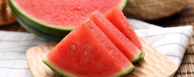 糖尿病人能吃西瓜嗎 可以適量的吃西瓜