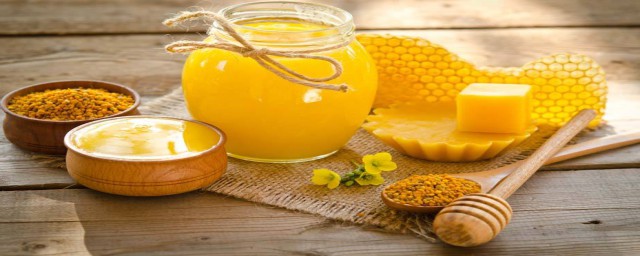 蜂蜜可以洗臉嗎 蜂蜜可不可以用來洗臉