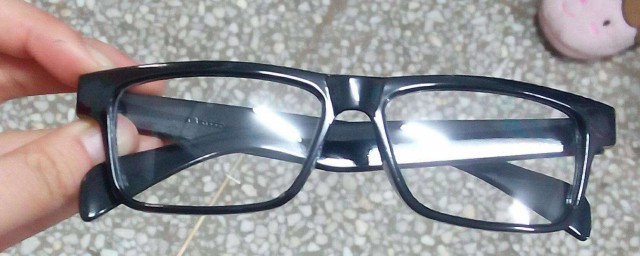 眼鏡片劃痕怎麼修復 有什麼方法