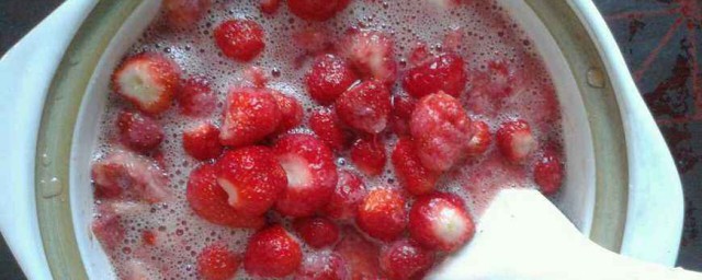 草莓醬怎麼吃 草莓醬可以怎麼吃