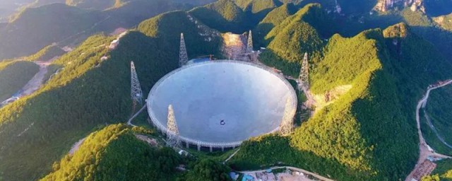 世界上最大的望遠鏡 望遠鏡是500米口徑球面射電望遠鏡
