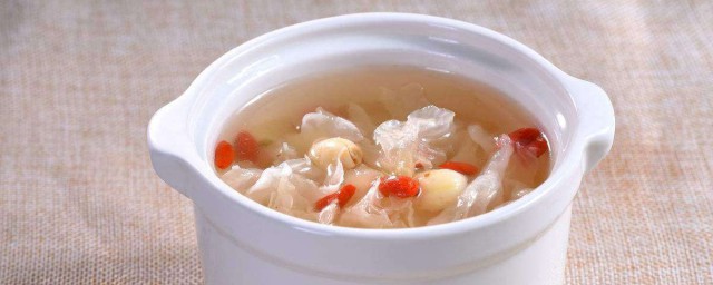 銀耳蓮子百合湯的禁忌 銀耳蓮子百合湯的禁忌是什麼