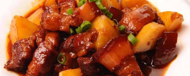紅燒肉燉土豆做法 紅燒肉燉土豆做法步驟