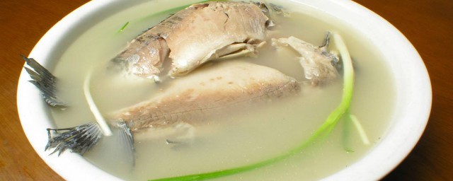 清燉鯽魚湯最簡單做法 簡單做清燉鯽魚湯的方法