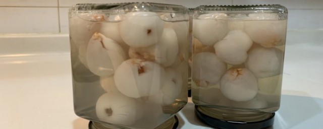 荔枝罐頭怎麼做 荔枝糖水罐頭的做法