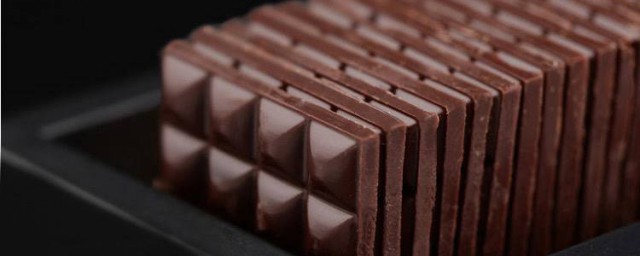 黑巧克力的功效與作用 黑巧克力對人體的好處