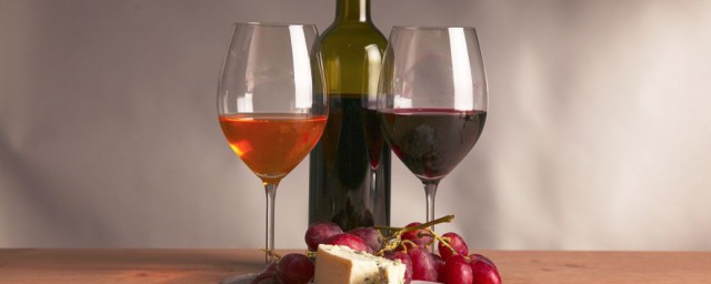 如何喝葡萄酒 喝葡萄酒的正確方法